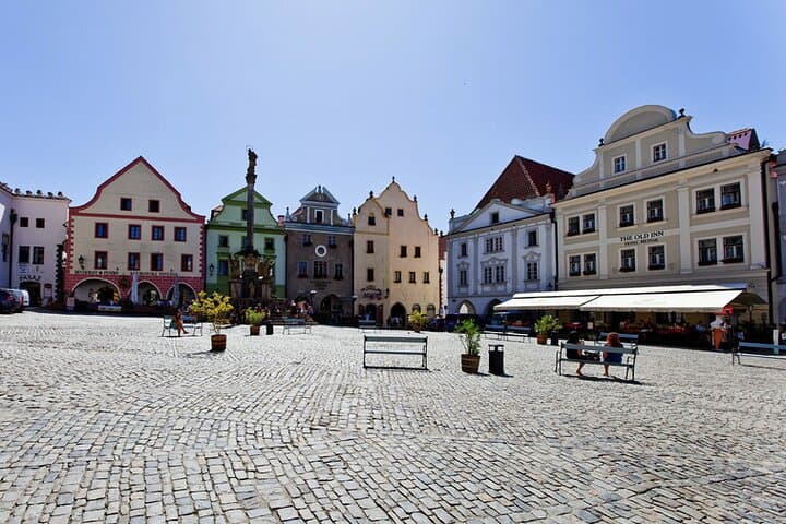 Český Krumlov Private Walking Tour — 2-Hour Guided Historic Walk photo 3