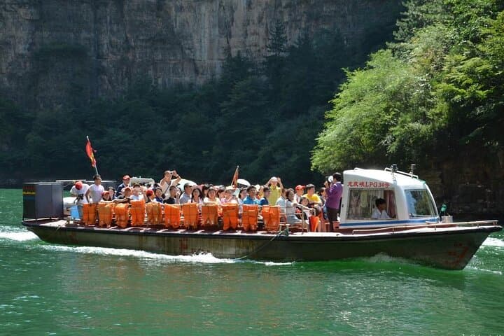 Private Day Tour to Longqing Gorge & Dingling: Boat Ride, Ming Tombs & Lunch from Beijing photo 6