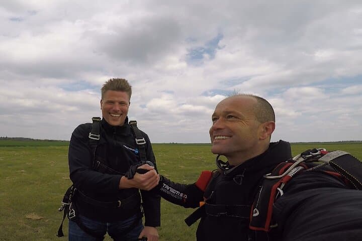 Tandem Skydiving Over Belgrade — 3,000m Freefall Experience photo 4