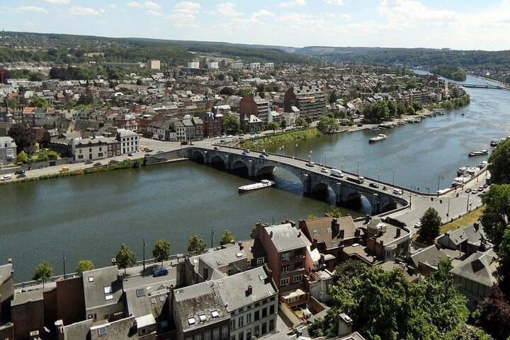 Self-Guided e-Scavenger Hunt in Namur: Interactive City Game App photo 4