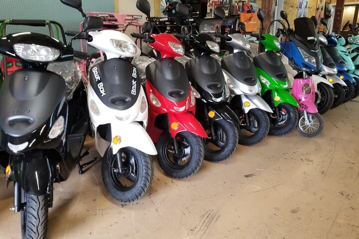 Savannah Scooter and Trike Rentals: Explore the Historic District on Two and Three Wheels photo 6