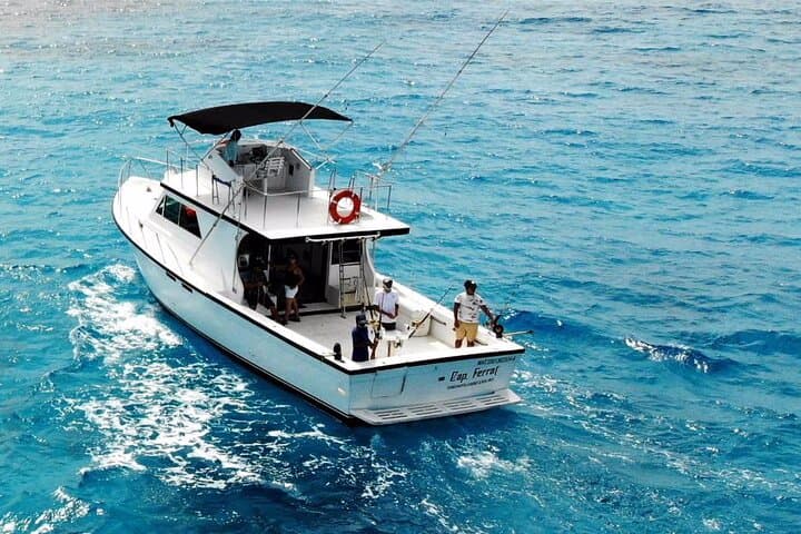 Cancun Private Fishing Charter — Marlin & Sailfish Adventure photo 2