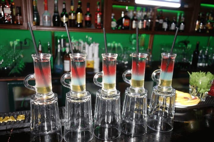Dubai Private Pub Crawl — VIP Bar Crawl in Dubai Marina, JBR & Al Barsha photo 6