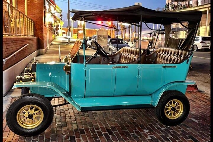 Cruise the Seawall in a Replica 1908 Model-T Electric Golf Cart photo 2