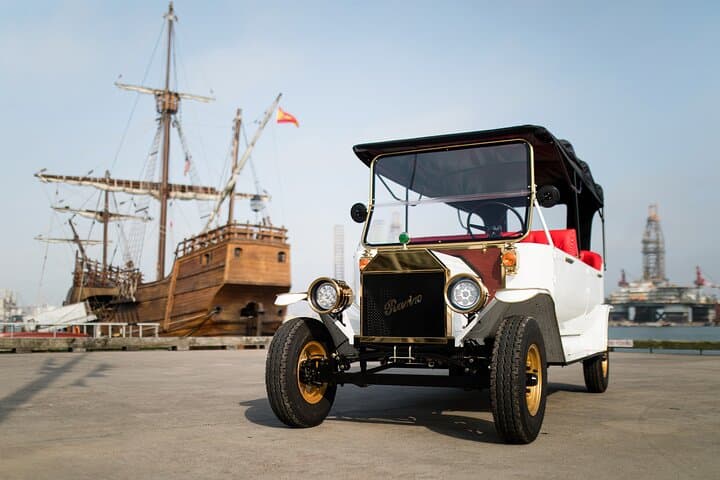 Cruise the Seawall in a Replica 1908 Model-T Electric Golf Cart photo 5