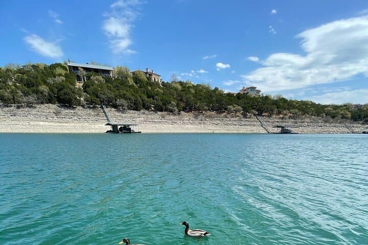 Lake Travis Fireworks Cruise from Hurst Harbor: Small-Group Boat Experience photo 4