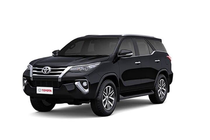 Private Chauffeur Service Dubai — Luxury Transfers, City Drives & Desert Excursions photo 2