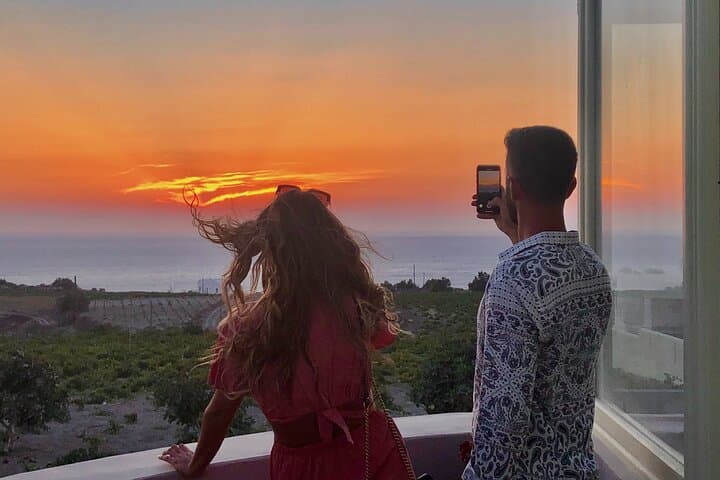 Santorini 4-Hour Private Road Trip: Blue Domes, Red Beach & Sunset Vistas