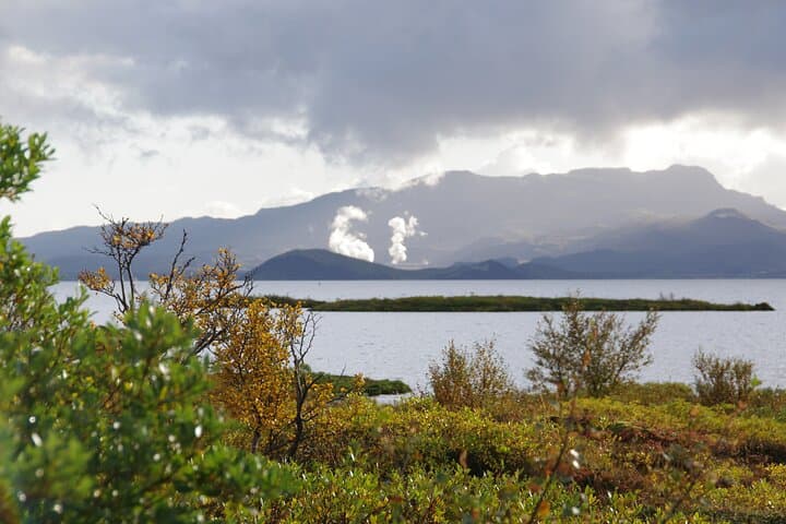 Private Golden Circle: Full-Day Tour to Þingvellir, Geysir & Gullfoss from Reykjavík