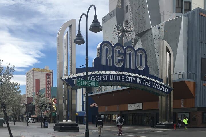 Reno Arch to Truckee River: Self-Guided Audio Walking Tour photo 2