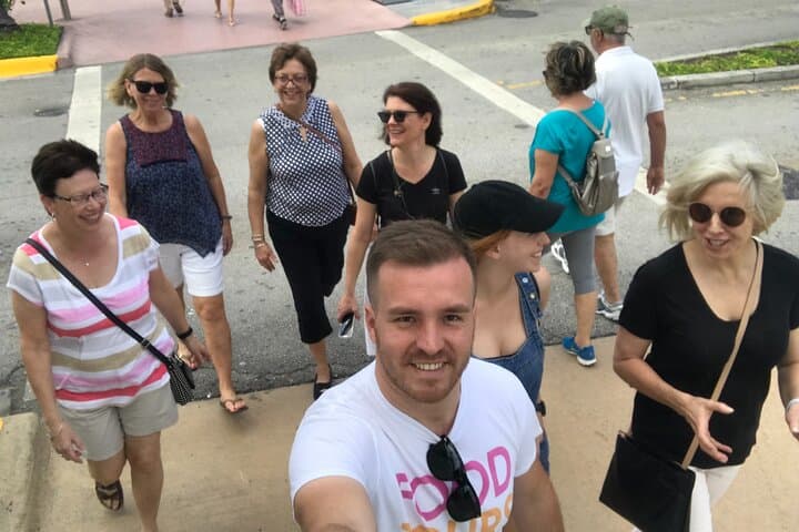 South Beach Food & Art Deco Walking Tour — Eat, Walk, and Learn Miami Beach photo 3