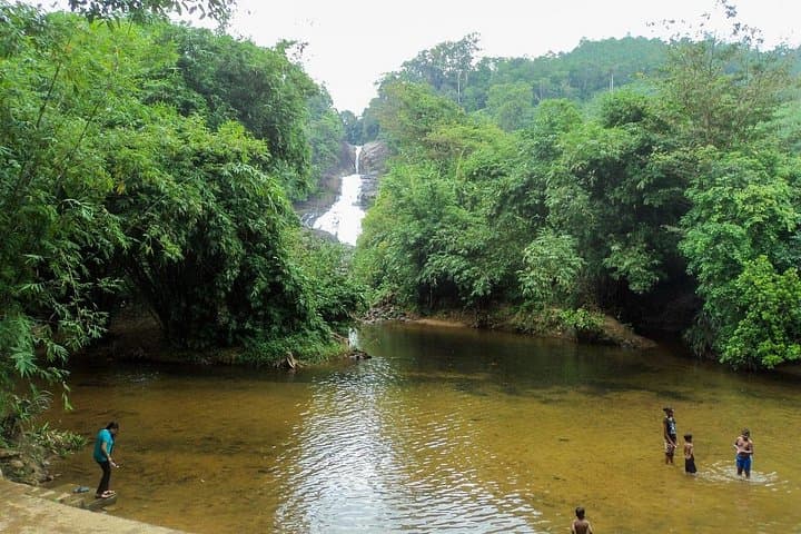 Rathnapura Waterfalls Trail: Bopath Ella, Mapalana, Katugas & Rajanawa Day Tour photo 2
