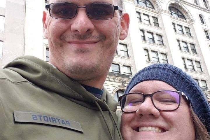 Royal Scavenger Hunt Across New York City: Wacky Walks Adventure Game photo 4