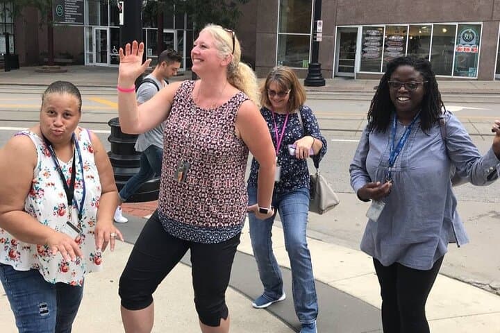 Wacky Walks Fort Myers Royal Scavenger Hunt — App-Based City Adventure photo 1