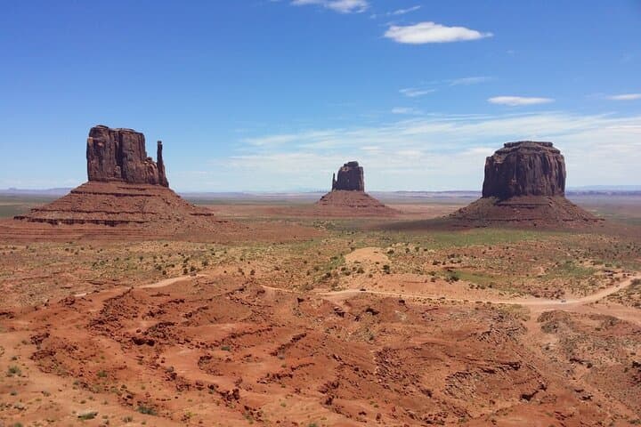 Exploring the American Southwest: A 3-Day Grand Canyon, Antelope Canyon & Horseshoe Bend Adventure photo 3