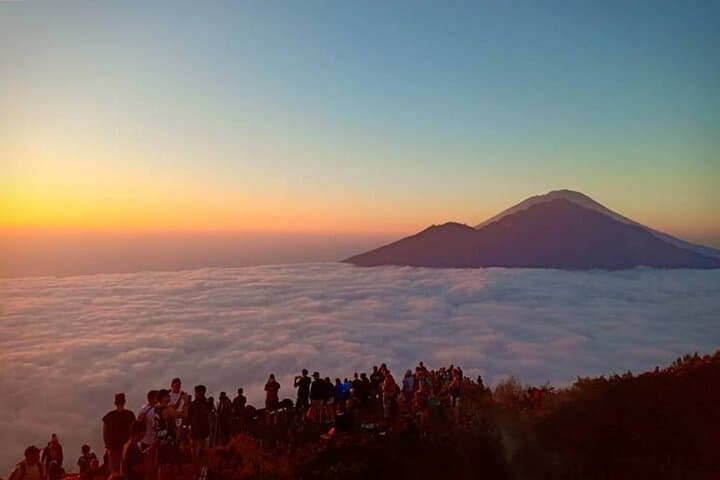 Mount Batur Sunrise Trek: Midnight Hike to Bali’s Crater Rim photo 6