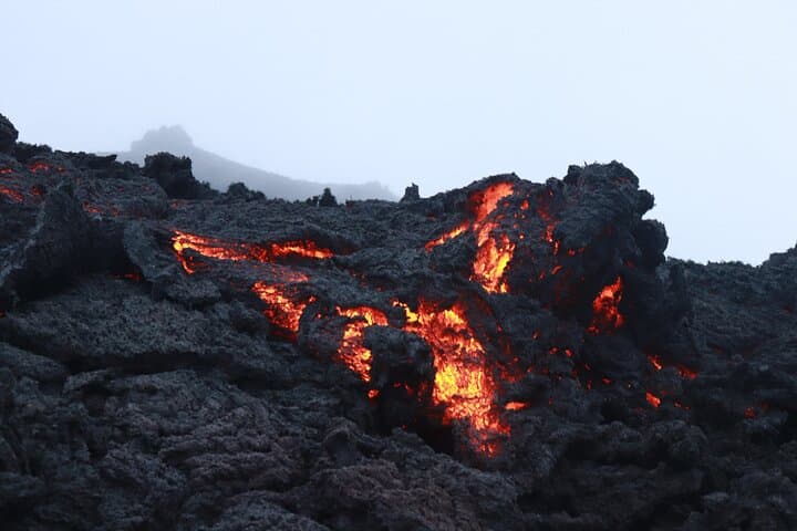 Hike Pacaya Volcano from Puerto Quetzal — Private One-Day Guided Trek photo 5