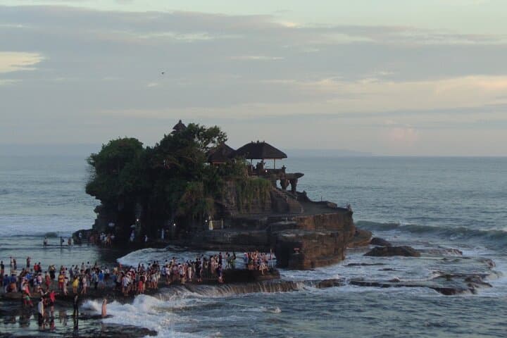 Exploring Bali’s Royal and Water Temples: A Journey Through History photo 3