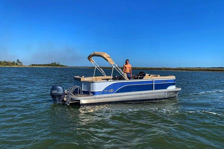 Hilton Head 2-Hour Pontoon Rental: Cruise Broad Creek, Dolphins & Sandbars photo 4