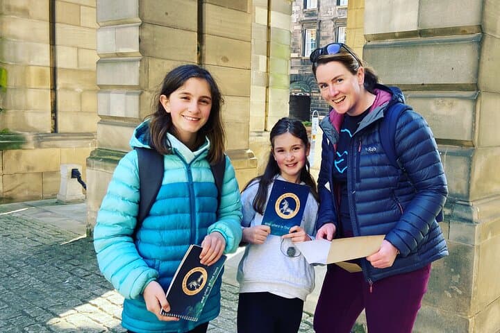 Fantastic Creatures of Edinburgh: Old Town Treasure Hunt photo 5