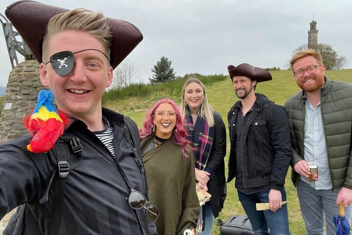 Pirate’s Riddle Outdoor Treasure Hunt on Calton Hill — Edinburgh Adventure