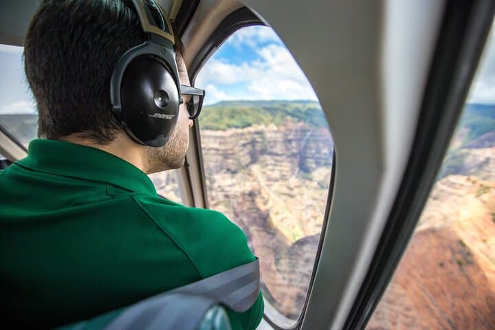 Kauai Deluxe Waterfall Safari Helicopter Tour: A Skyward Adventure Over Island Majesty photo 3