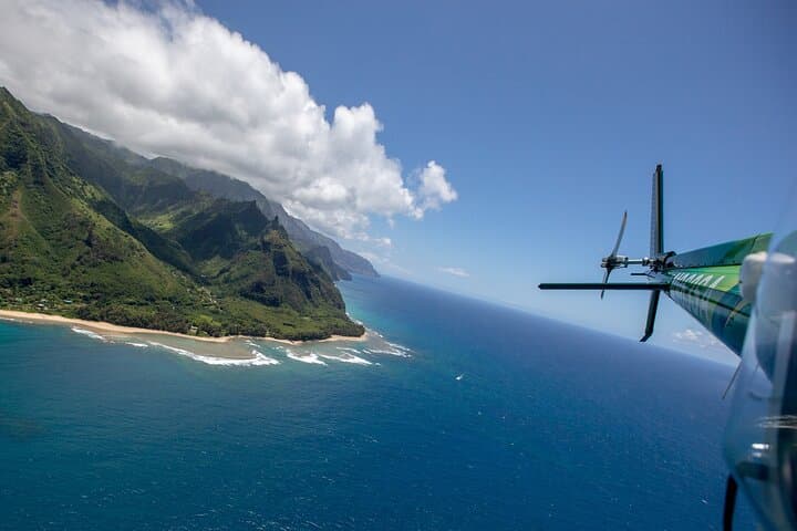 Kauai Deluxe Waterfall Safari Helicopter Tour: A Skyward Adventure Over Island Majesty photo 6