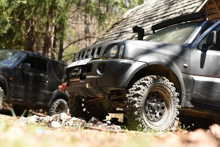 Iezer-Păpușa Off-Road Adventure with Shepherds' Lunch from Bucharest