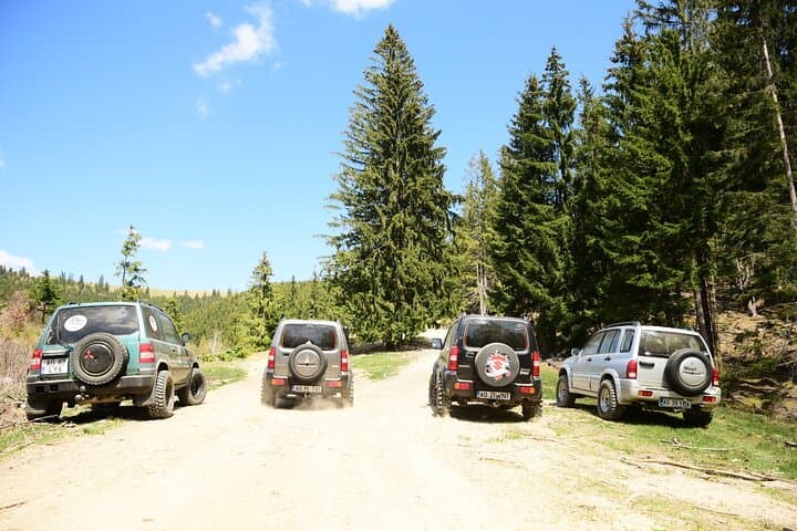 Iezer-Păpușa Off-Road Adventure with Shepherds' Lunch from Bucharest photo 6