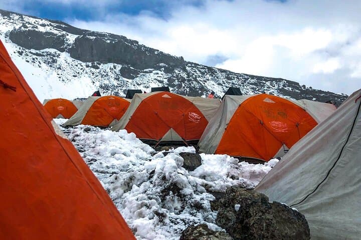 Conquer Kilimanjaro via the Machame Route: 6-Day Summit Guide photo 2