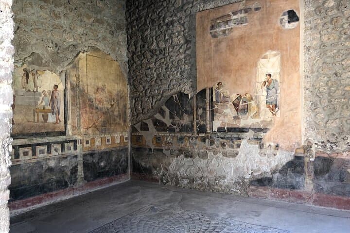 Three-Hour Pompeii Guided Tour: Deep Dive into Ancient Roman Life photo 3