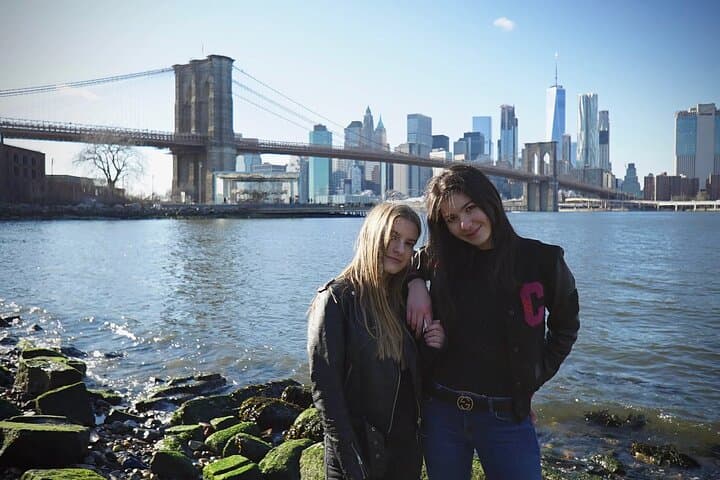 Brooklyn Bridge & NYC Skyline Private Photo and Video Experience photo 2