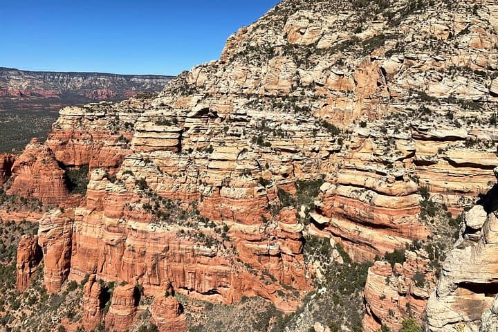 Sedona Couples Hike & Heal: Guided Relationship Renewal in the Red Rocks photo 2