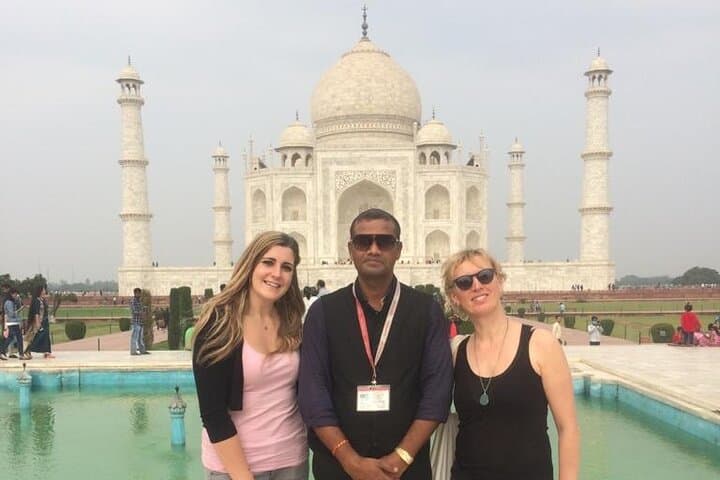 Agra Day Trip from Delhi: Taj Mahal, Agra Fort & Baby Taj photo 5