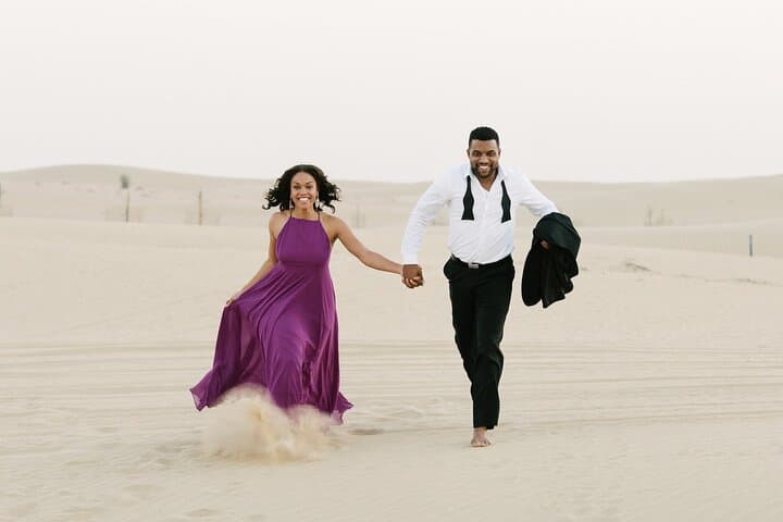 Private Dubai Photo Shoot: Capture Your Vacation with a Local Photographer