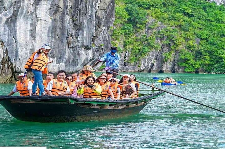 Halong Bay 2-Day Aphrodite Luxury Cruise — 5-Star Overnight Experience photo 3