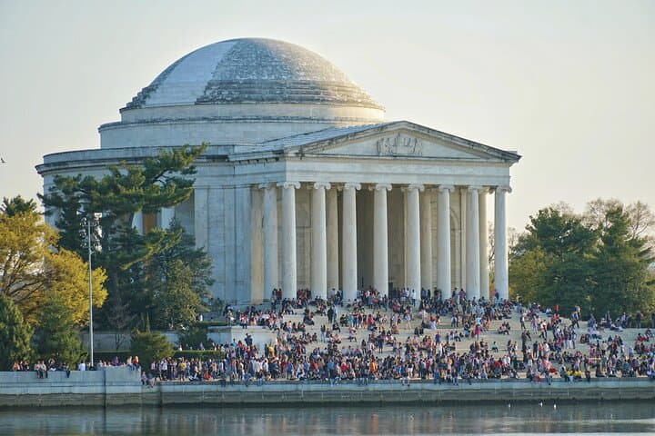 Private Half-Day Washington DC Driving Tour: White House, National Mall & Capitol photo 5