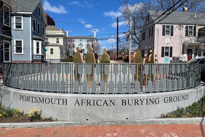 Portsmouth Self-Guided Haunted Walking Tour — GPS & EMF App photo 2