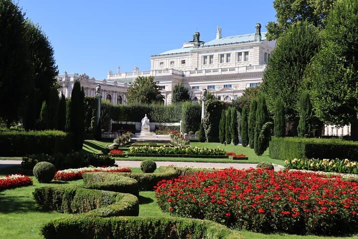 Walking with Sisi: A Two‑Hour Vienna Tour from Volksgarten to the Capuchin Crypt