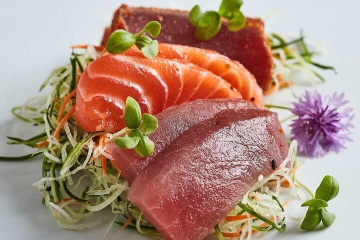Catamaran Cruise and Sushi Experience in Cape Town (V&A Waterfront) photo 5