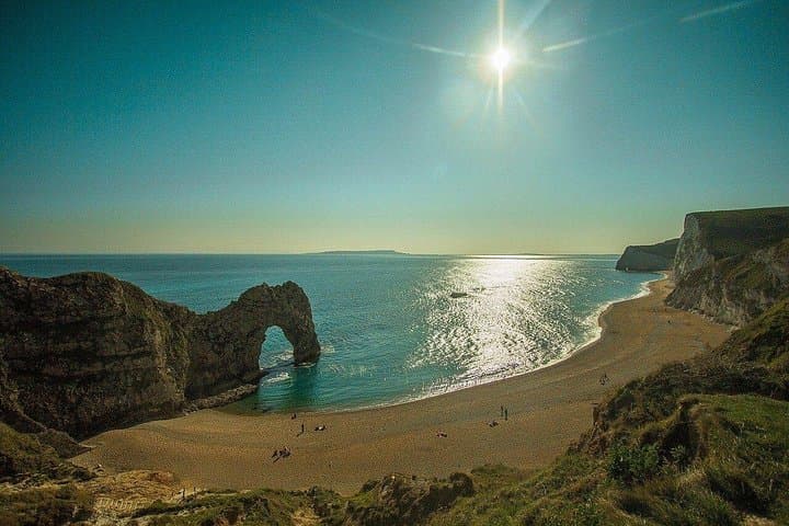 Dorset Jurassic Coast Day Tour from London — Durdle Door, Corfe Castle & Chesil Beach photo 3
