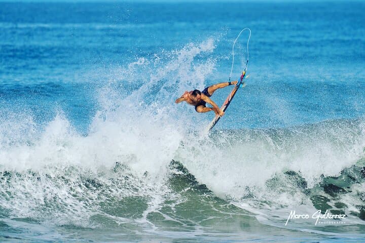 Private Surf Lesson at Playa Hermosa (Dominical) — Learn to Ride Costa Rica Waves photo 2