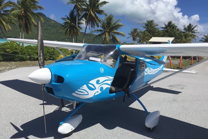 Private Microlight Flight Over Raiatea & Tahaa Motus
