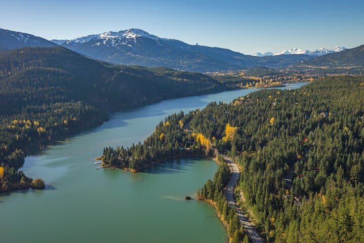 Whistler Helicopter Tour: 15-Minute Scenic Flight Over Blackcomb & Wedge Glacier photo 2
