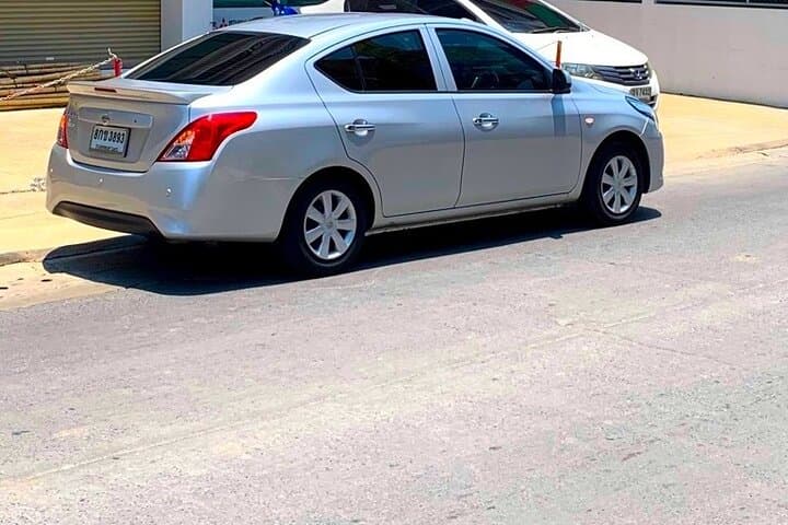 Seattle Airport Private Transfer: SEA to Downtown Hotels (Sedan & Minivan) photo 2