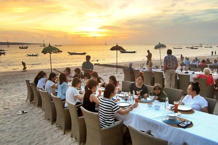 Ocean Walker Bali: Tanjung Benoa to Uluwatu and Jimbaran Sunset Tour photo 6