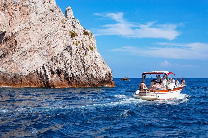 Ischia and Procida Boat Tour from Sorrento: Swim, Sightsee & Island Time photo 3