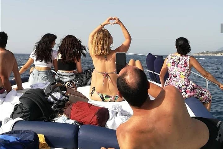 Full-Day Amalfi & Positano Boat Tour from Sorrento — Stops, Tips & What to Expect photo 2