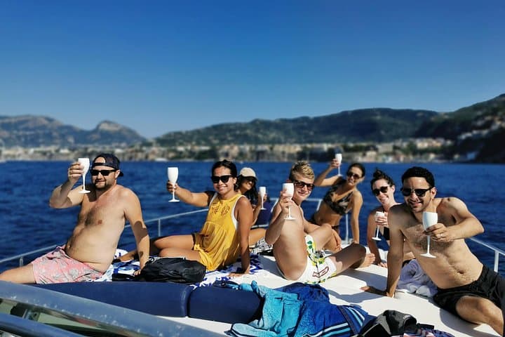 Full-Day Amalfi & Positano Boat Tour from Sorrento — Stops, Tips & What to Expect photo 1