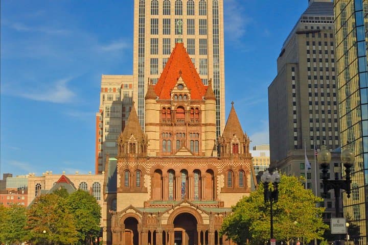 Boston Architecture, History & Photo Walking Tour: Back Bay, Public Garden & Beacon Hill photo 1